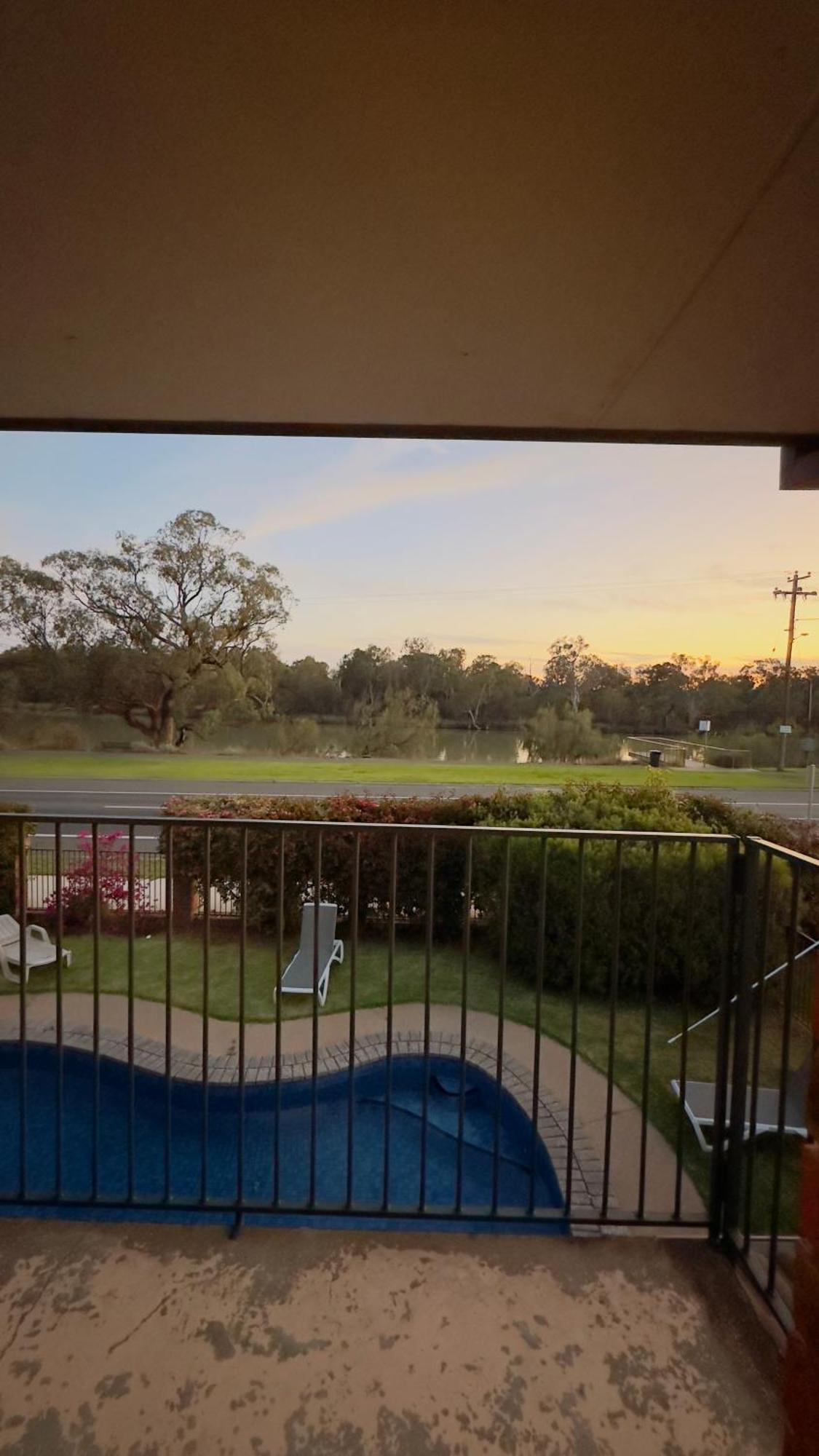 Mildura Riverview Motel Gol Gol Exterior foto