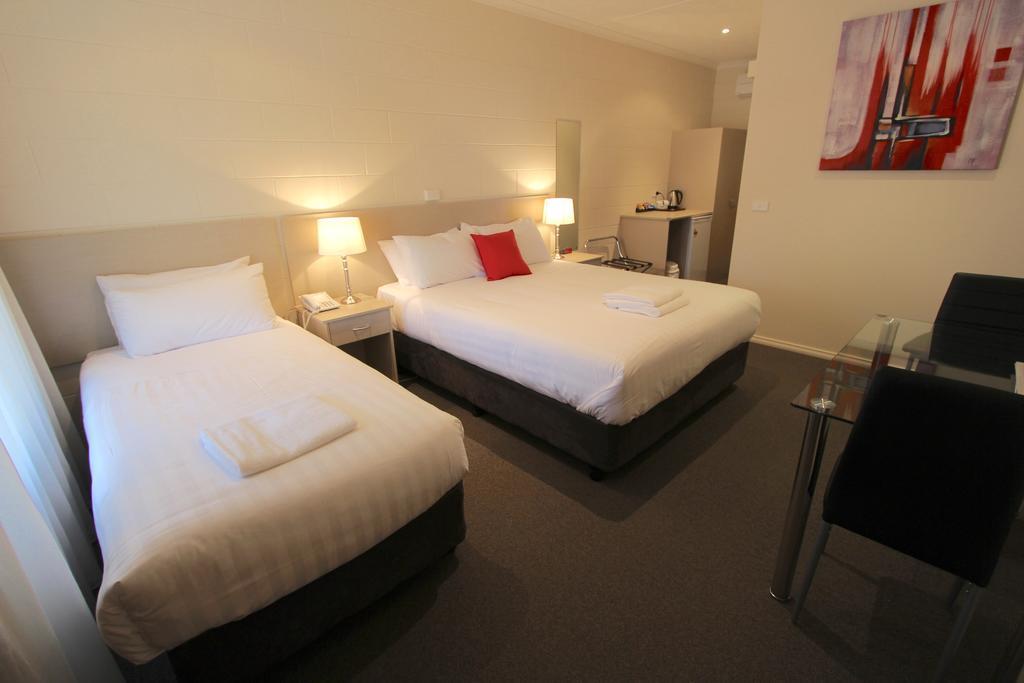 Mildura Riverview Motel Gol Gol Zimmer foto